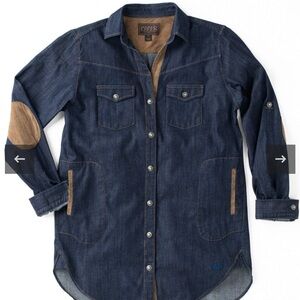 Madison Creek Women's Blue and Tan Button Down Shirt